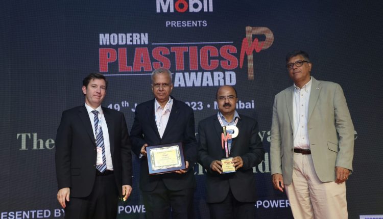 We Win ‘Innovative Motor Manufacturer’ Award for Our Synchrotorq Servo Motors.