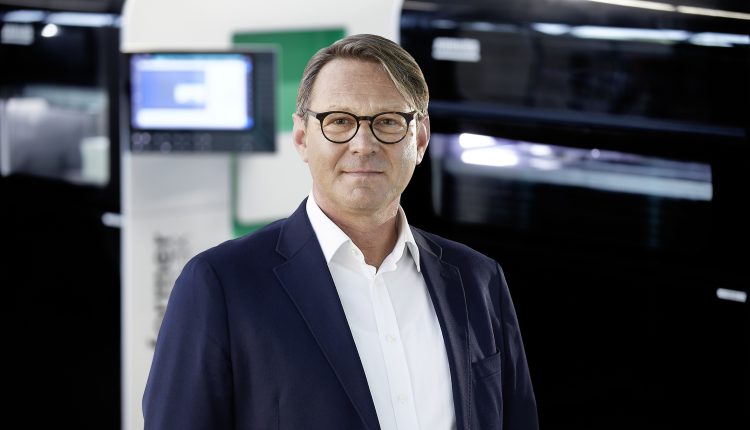 Dr Victor Roman, Managing Director of ARBURGadditive.